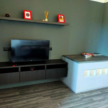 Appartement En Duplex Au 3Ieme Etage Sans Ascenseur Hyères المظهر الخارجي الصورة